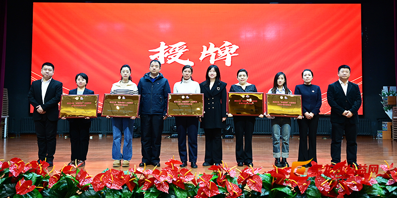 693bf109b686f.jpg 693bf109b686f.jpg