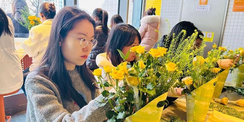 69b76d0274830.jpg 69b76d0274830.jpg